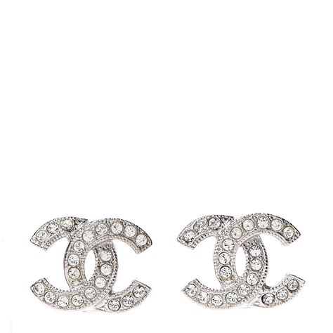 chanel ohrringe cc silber|Chanel crochet earrings.